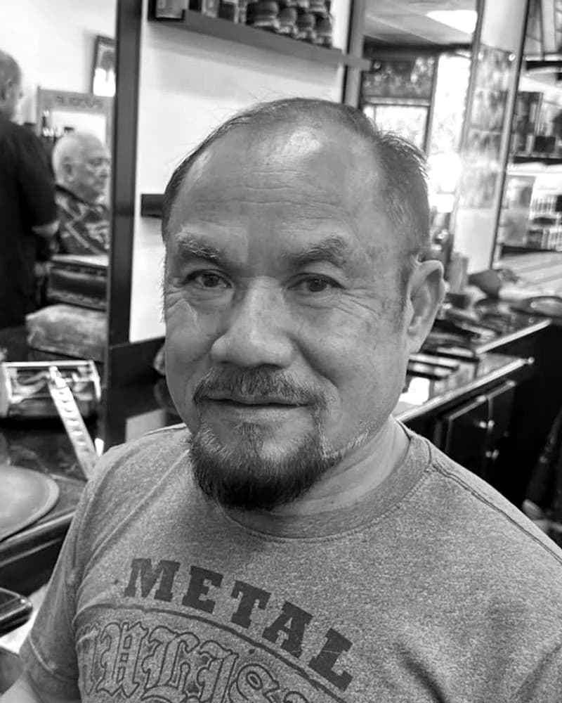 Long, barber at Bellagios Barbers